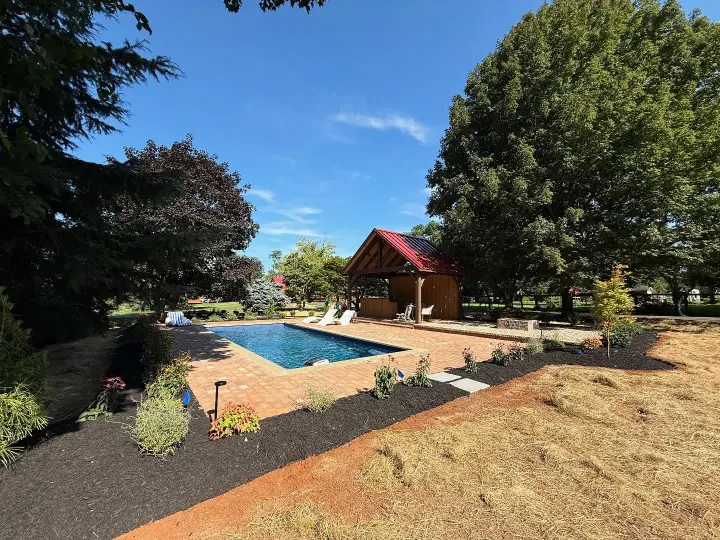 Blue River Landscaping LLC